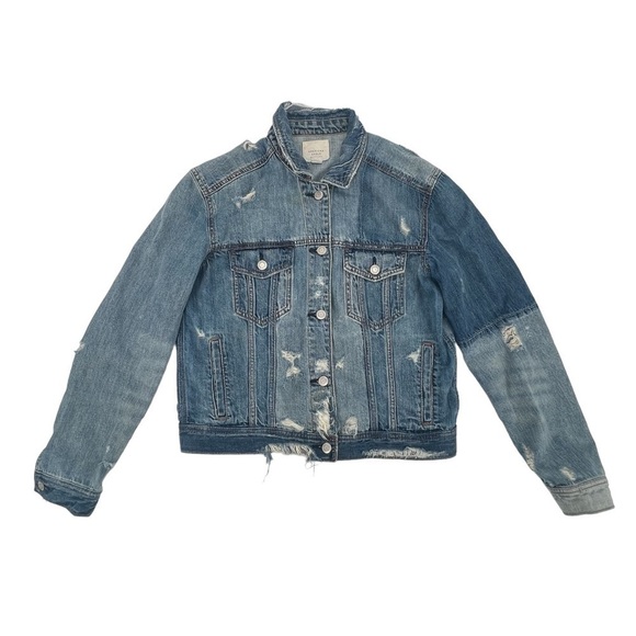 American Eagle Outfitters Distressed Patchwork Jean Jacket Size Medium Junior’s - Picture 1 of 5